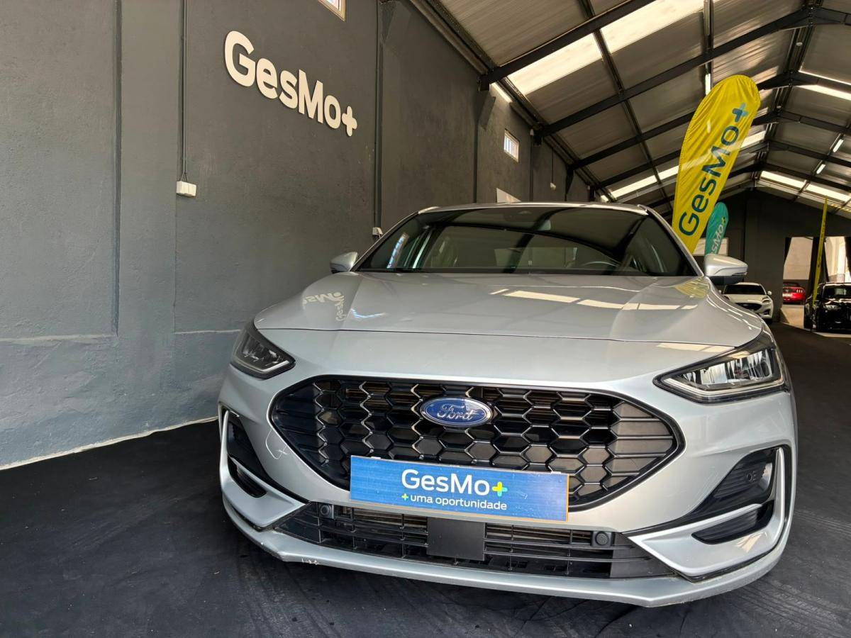 ford-focus-2023-gasolina-998cc