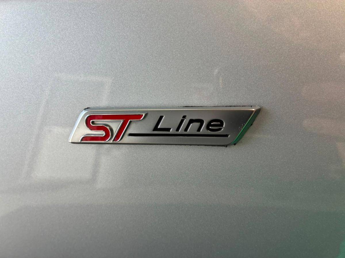 ford-focus-2023-gasolina-998cc