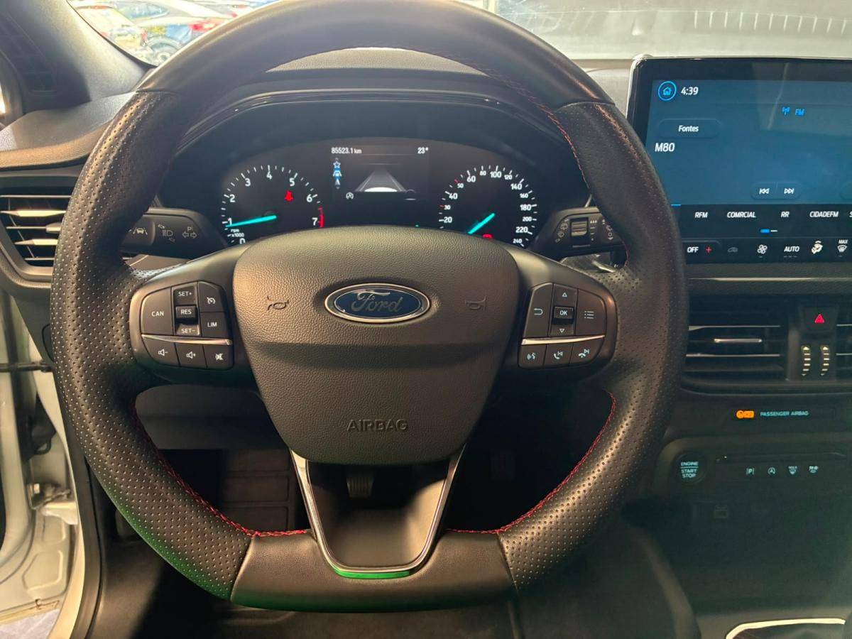 ford-focus-2023-gasolina-998cc
