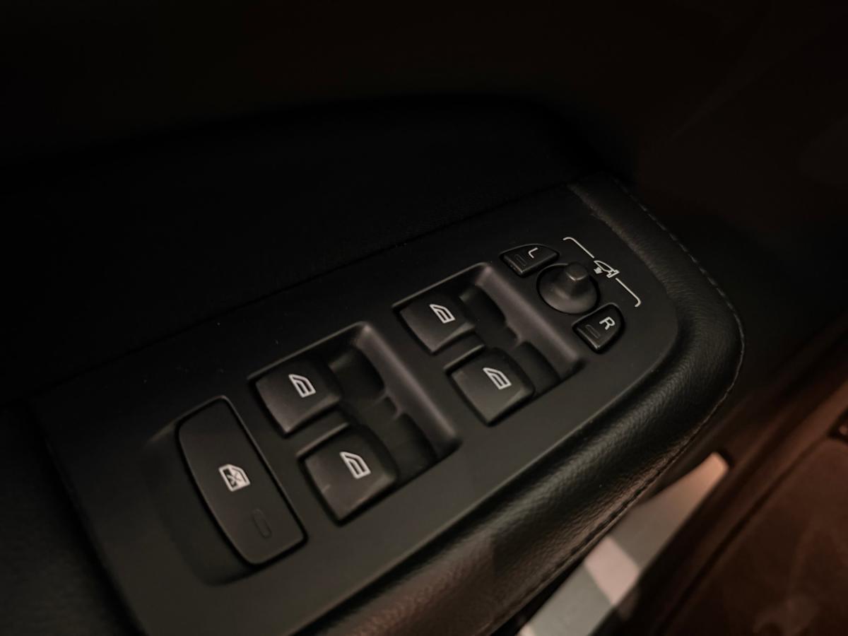 volvo-v60-2020-hibrido-a-gasolina-1969cc