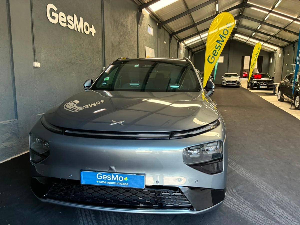 xpeng-g9-2024-eletrico-500cc