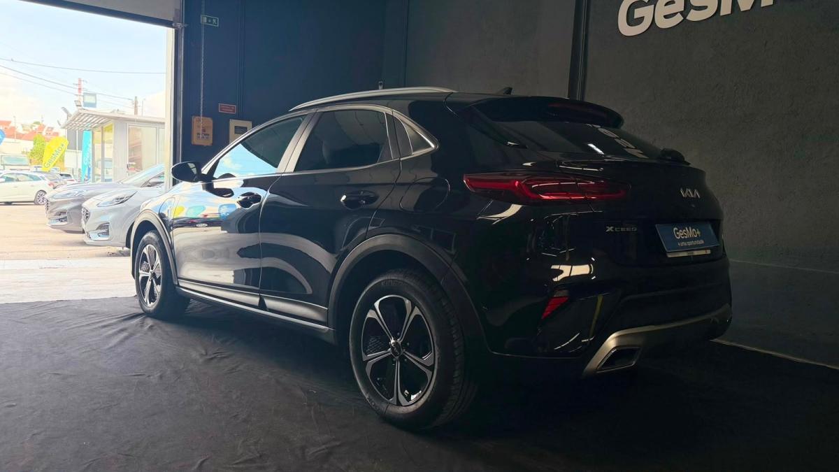 kia-xceed-2022-hibrido-a-gasolina-1580cc