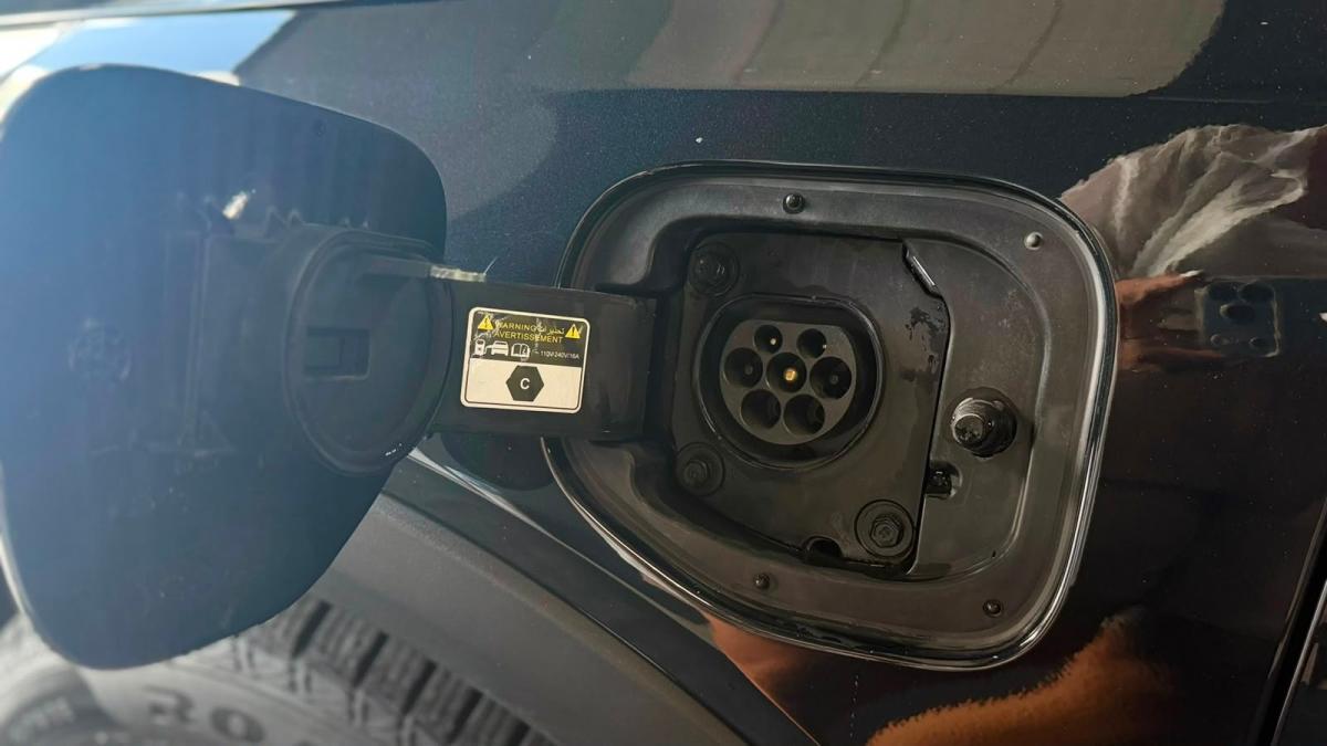 kia-xceed-2022-hibrido-a-gasolina-1580cc