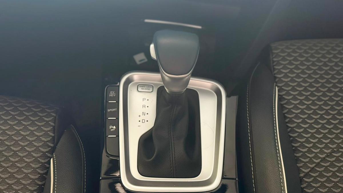 kia-xceed-2022-hibrido-a-gasolina-1580cc