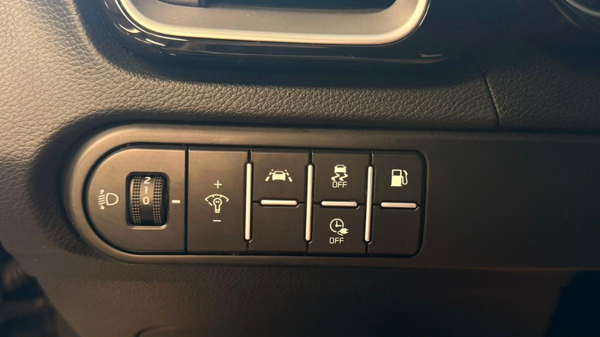 kia-xceed-2022-hibrido-a-gasolina-1580cc