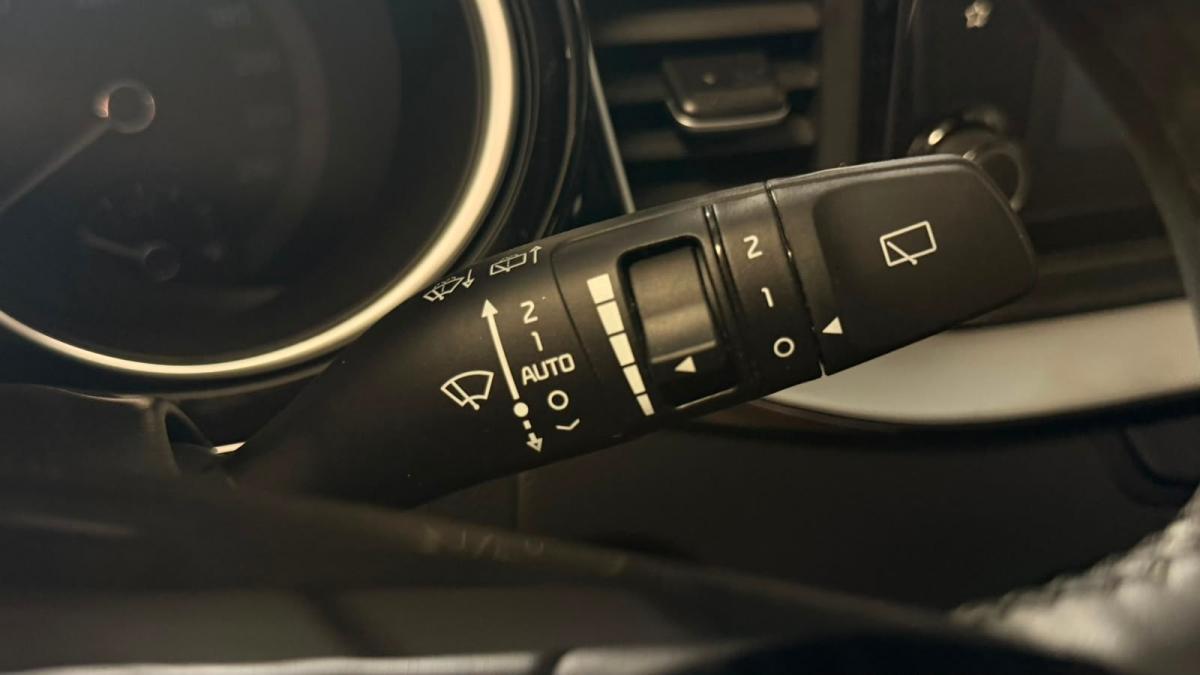 kia-xceed-2022-hibrido-a-gasolina-1580cc
