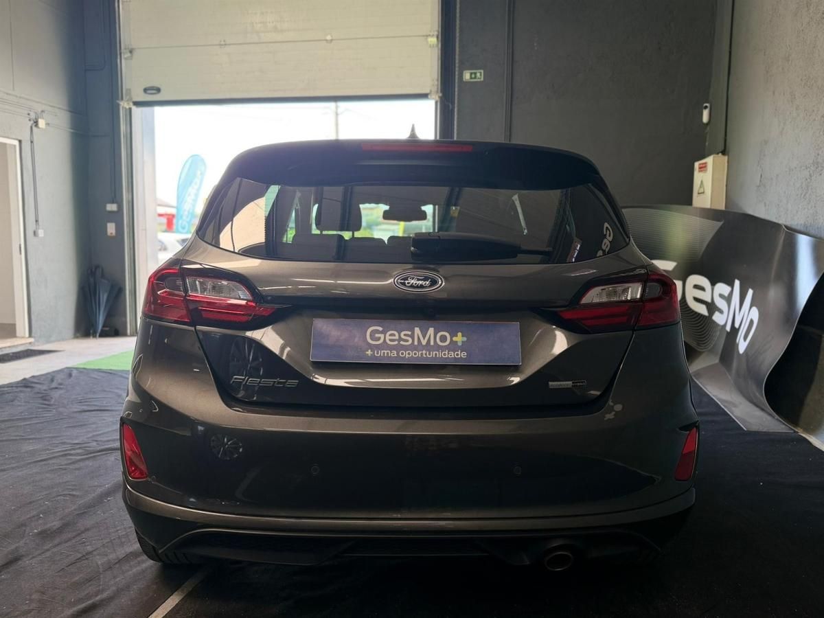 ford-fiesta-2023-gasolina-998cc