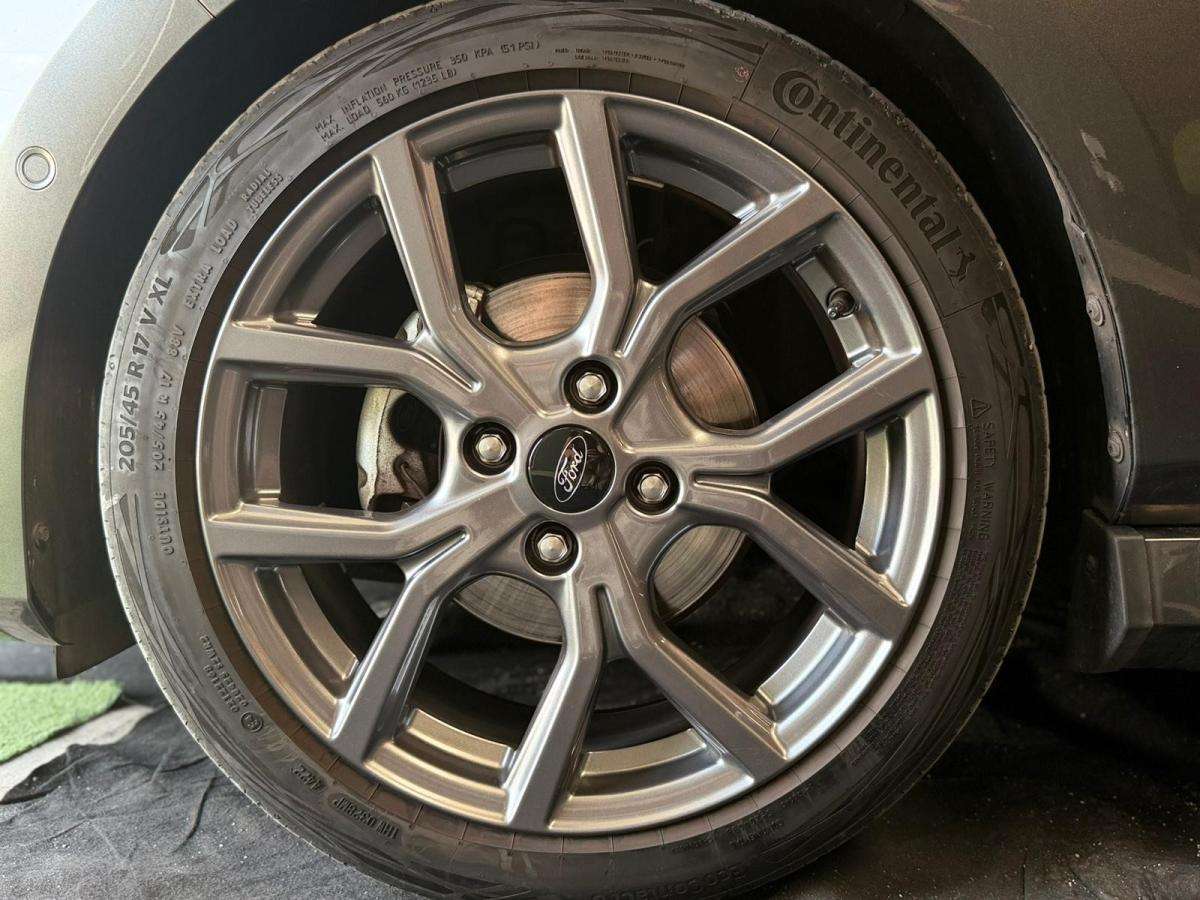 ford-fiesta-2023-gasolina-998cc