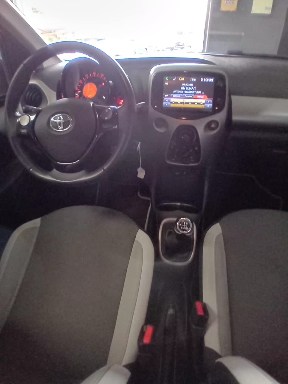 toyota-aygo-2018-gasolina-998cc