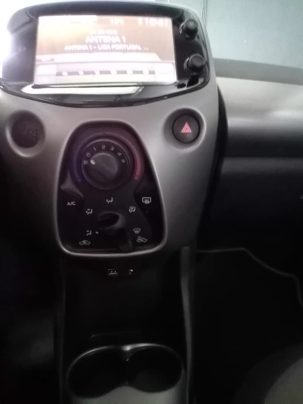 toyota-aygo-2018-gasolina-998cc