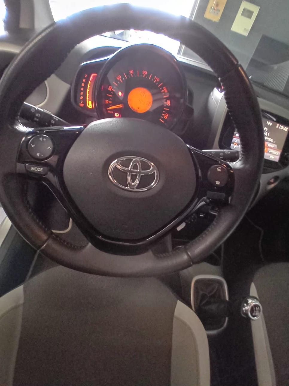 toyota-aygo-2018-gasolina-998cc