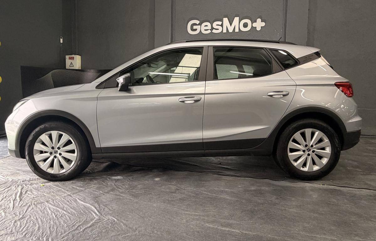 seat-arona-2023-gasolina-999cc
