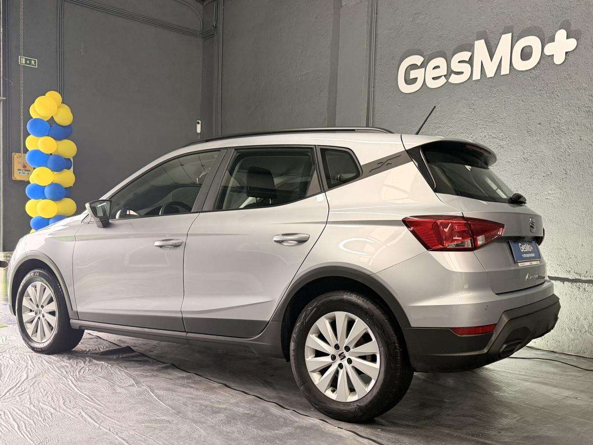 seat-arona-2023-gasolina-999cc