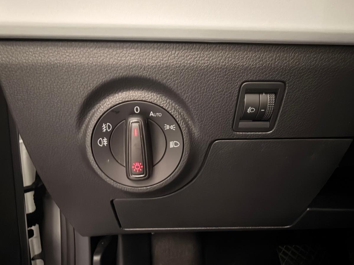 seat-arona-2023-gasolina-999cc