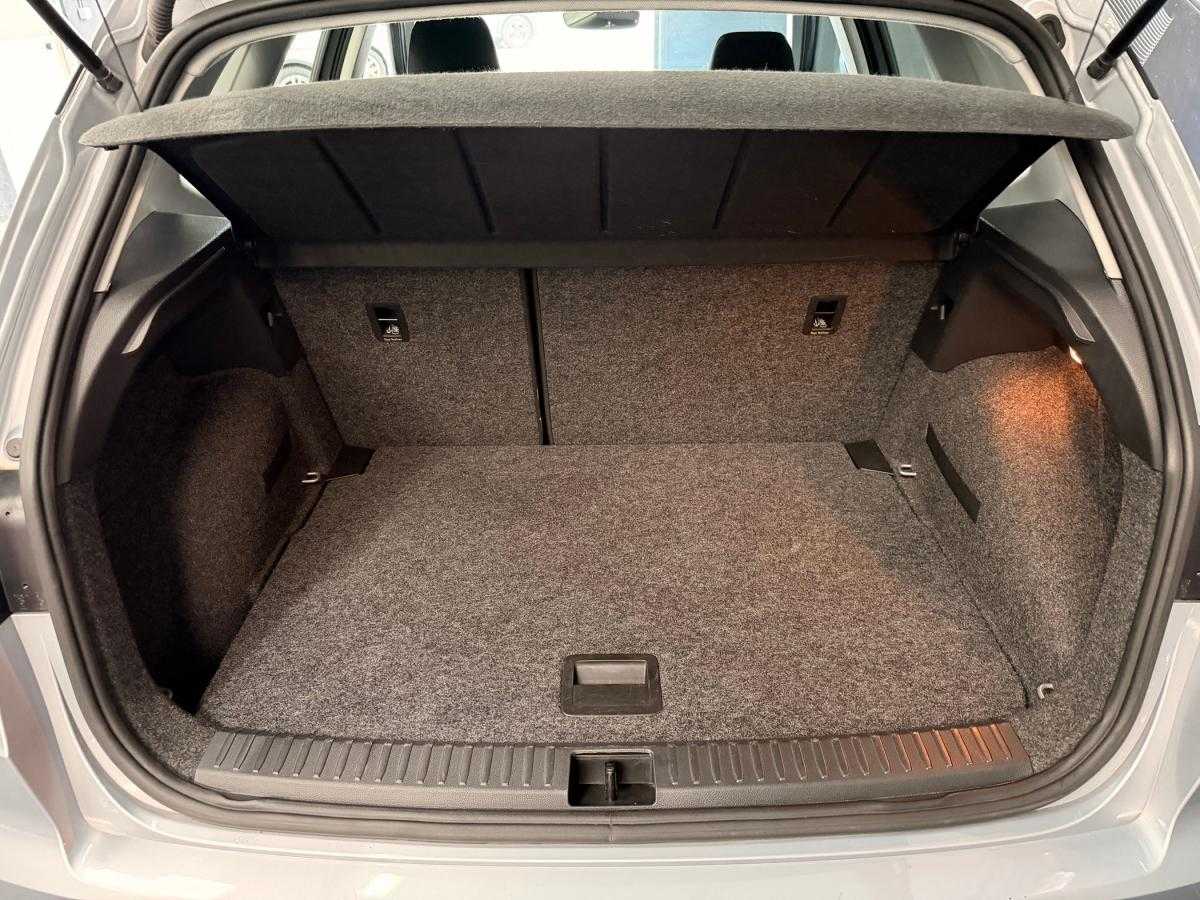 seat-arona-2023-gasolina-999cc