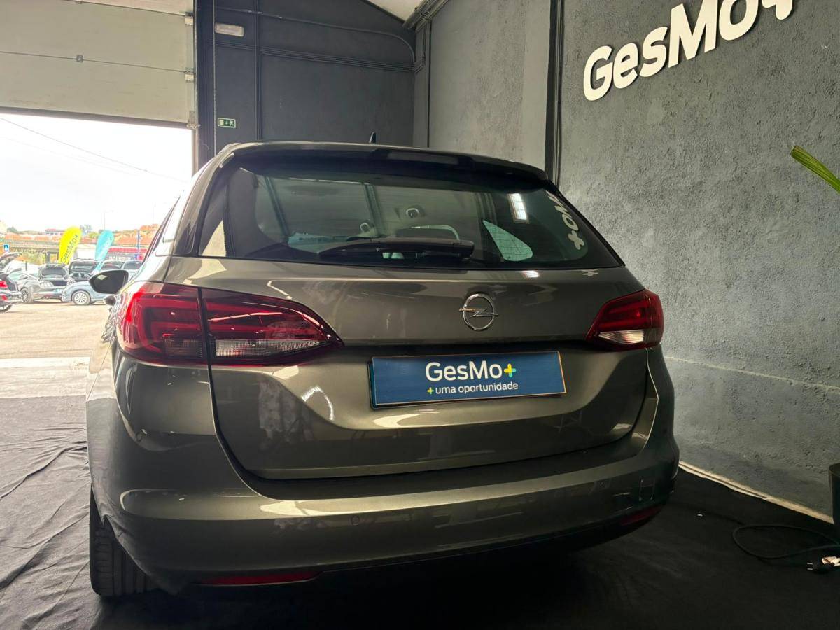 opel-astra-sport-tourer-2019-gasolina-999cc