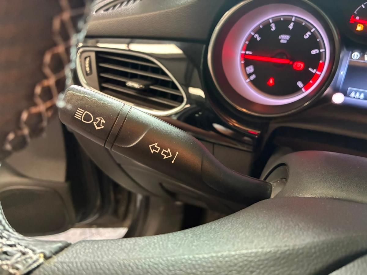 opel-astra-sport-tourer-2019-gasolina-999cc