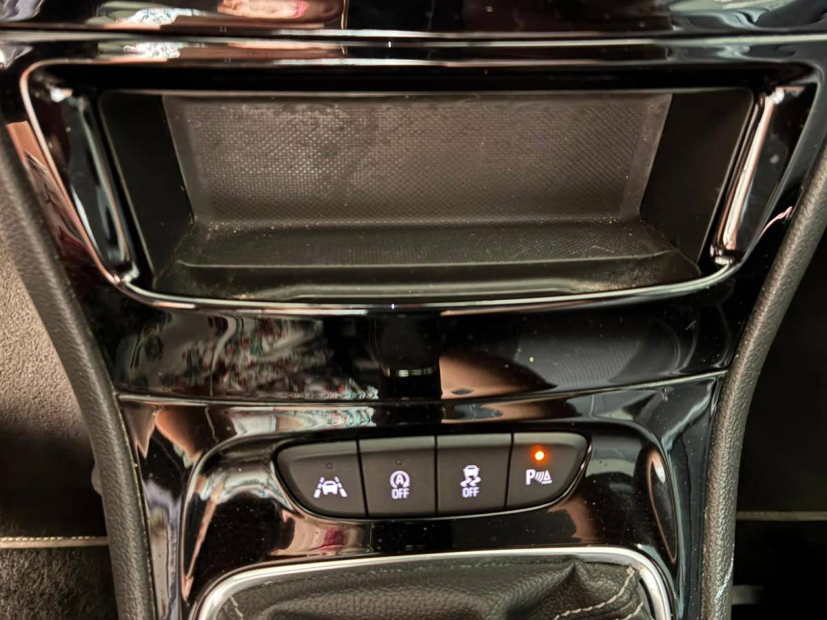 opel-astra-sport-tourer-2019-gasolina-999cc