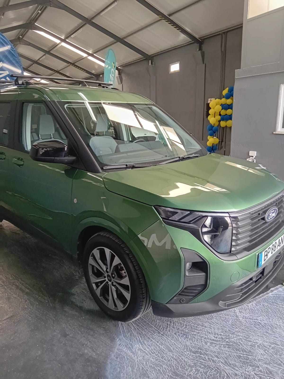 ford-tourneo-courier-2024-gasolina-998cc