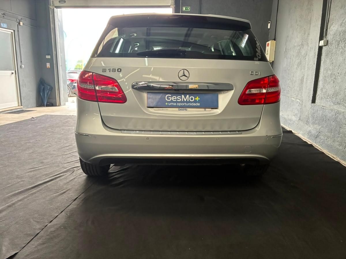 mercedes-benz-classe-b-2012-diesel-1796cc