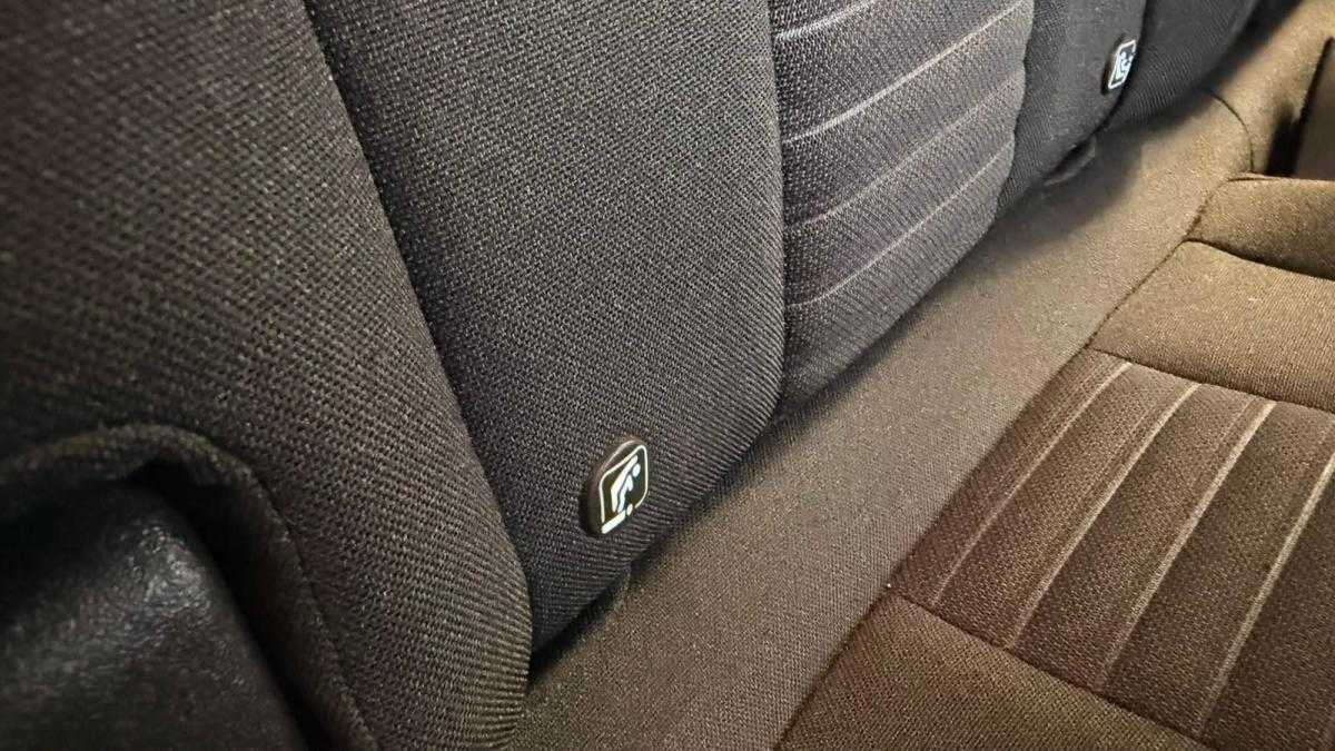 peugeot-3008-2023-hibrido-a-gasolina-1598cc