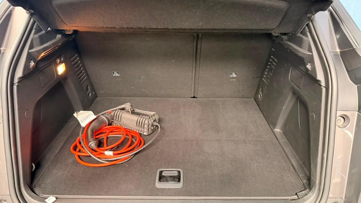 peugeot-3008-2023-hibrido-a-gasolina-1598cc