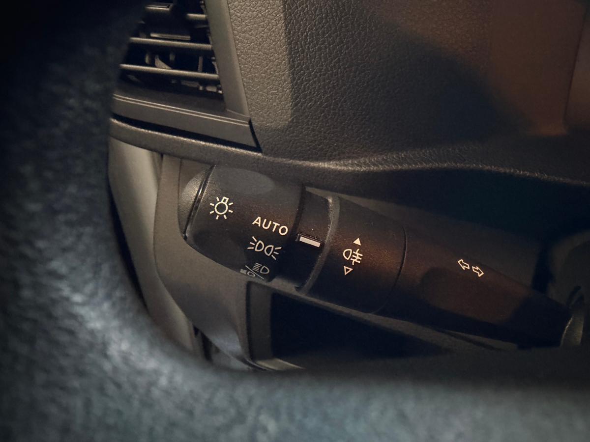 opel-vivaro-2024-diesel-1499cc