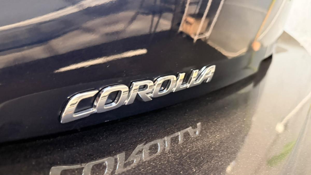 toyota-corolla-2021-hibrido-a-gasolina-1798cc