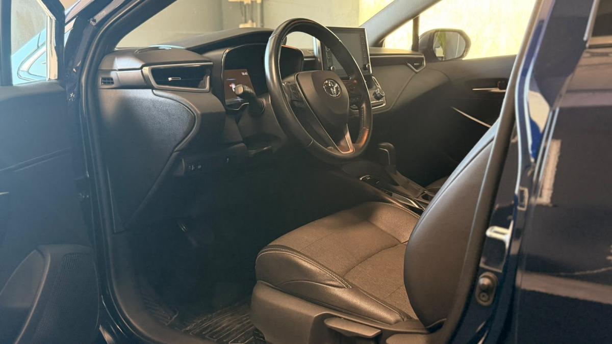 toyota-corolla-2021-hibrido-a-gasolina-1798cc