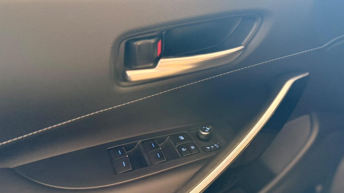 toyota-corolla-2021-hibrido-a-gasolina-1798cc
