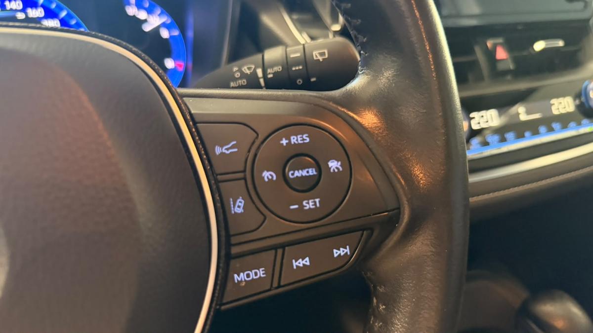 toyota-corolla-2021-hibrido-a-gasolina-1798cc