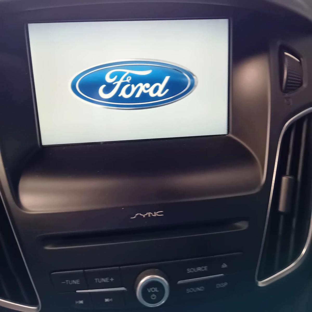 ford-focus-2016-diesel-1499cc