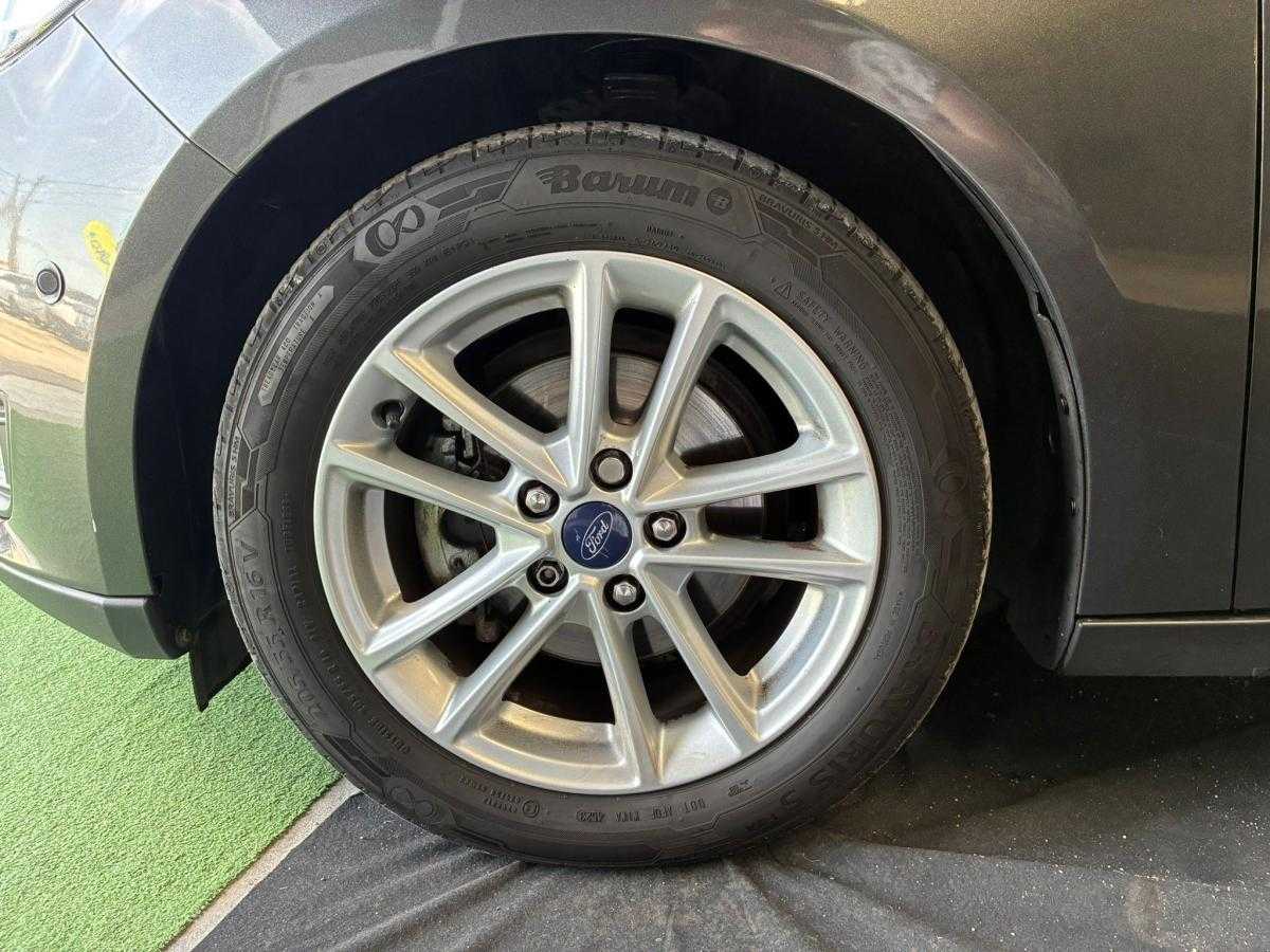 ford-focus-sw-2018-diesel-1499cc