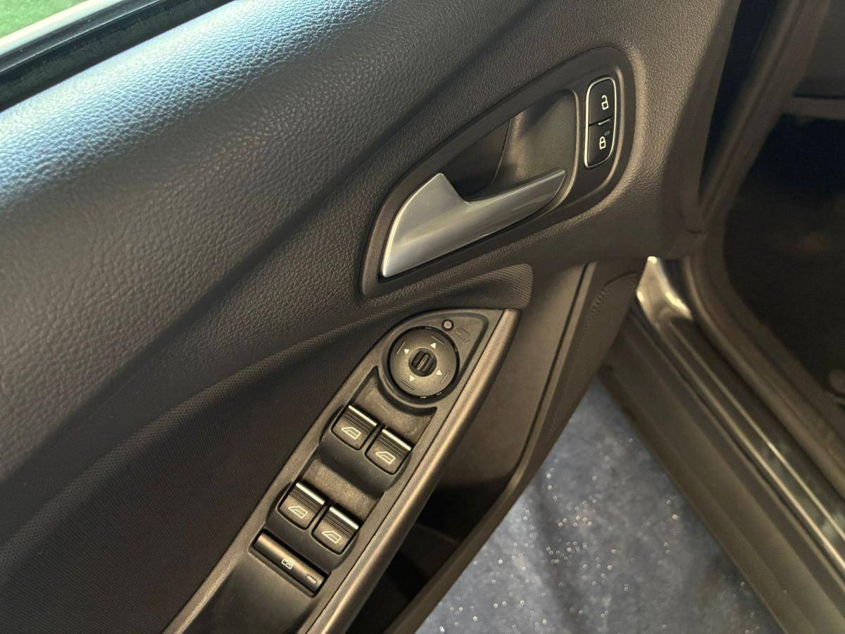 ford-focus-sw-2018-diesel-1499cc
