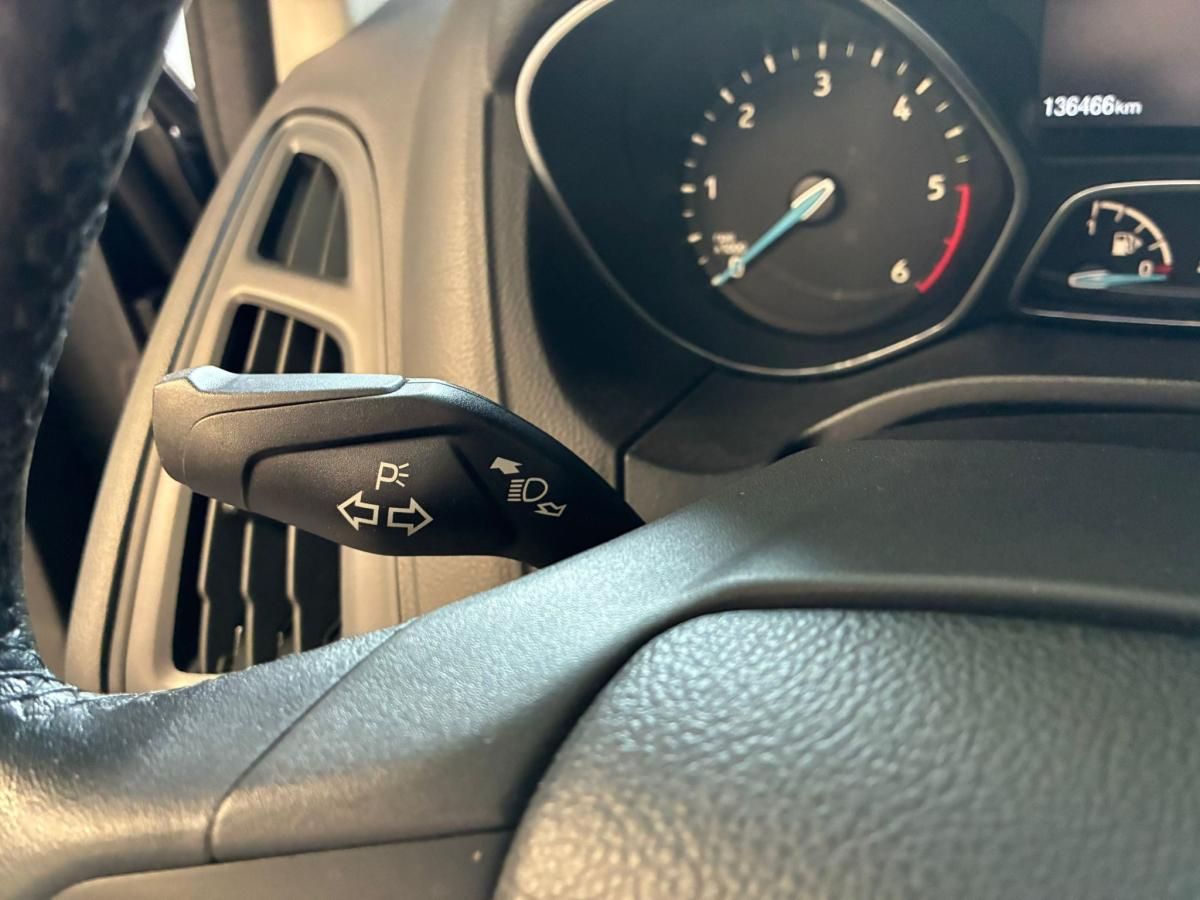ford-focus-sw-2018-diesel-1499cc