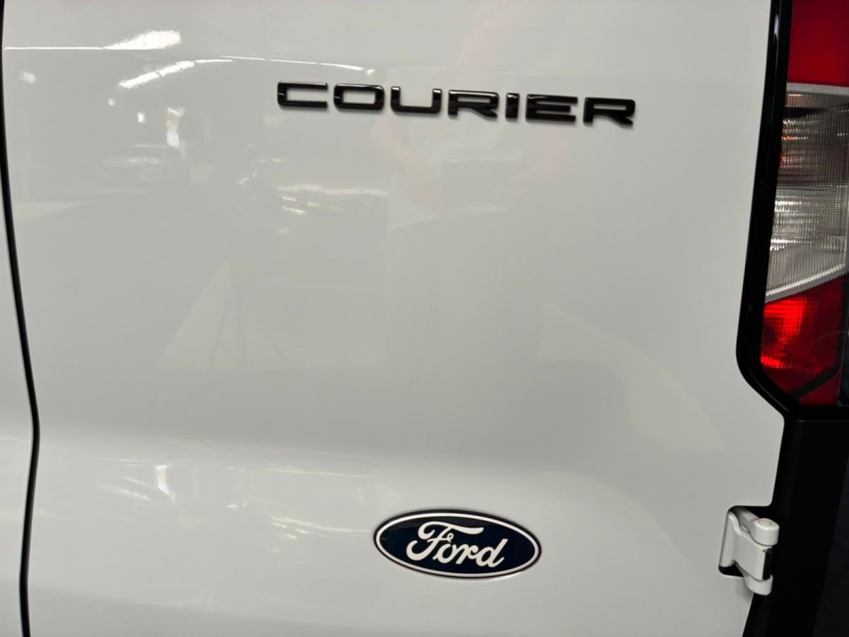 ford-courier-2025-eletrico-0cc