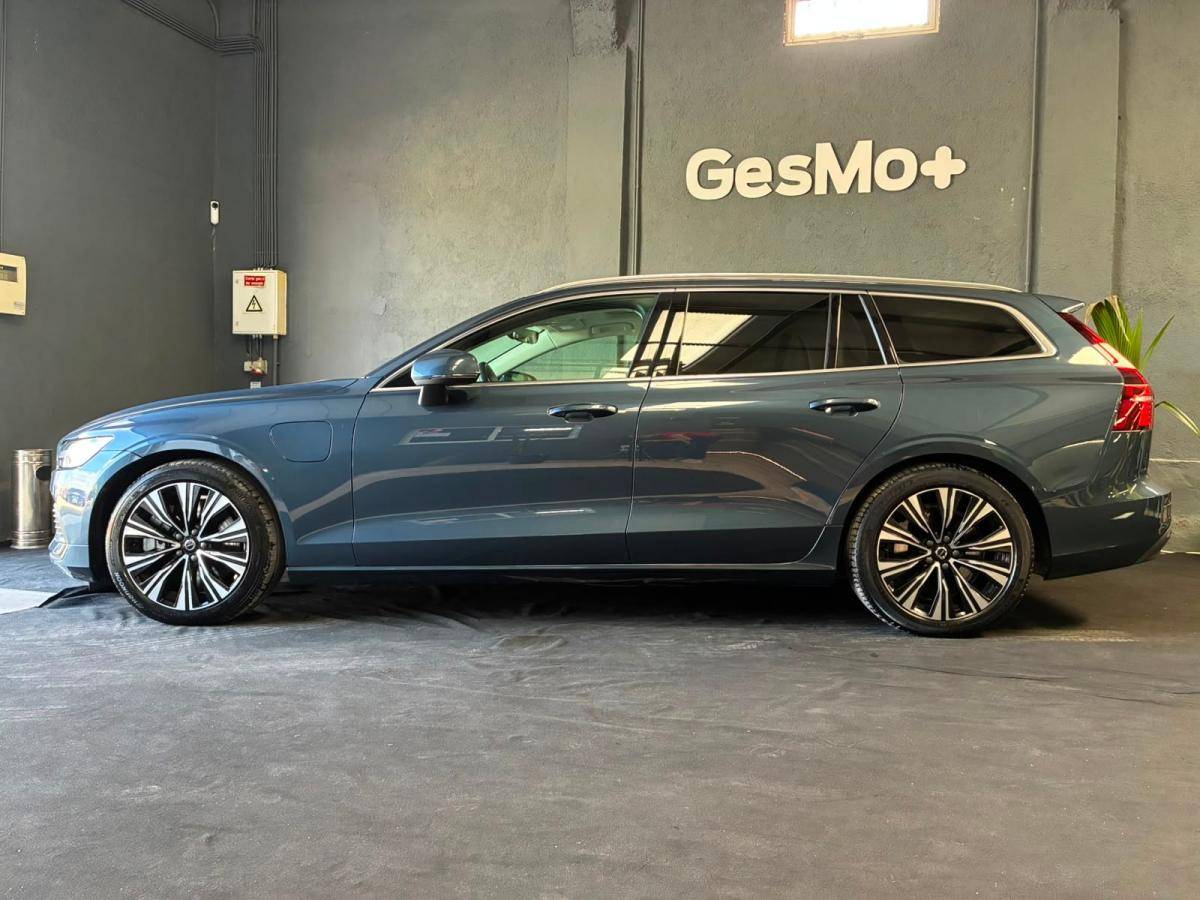 volvo-v60-2023-hibrido-a-gasolina-1969cc