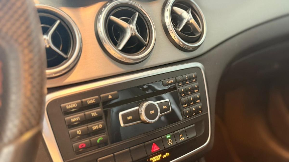 mercedes-benz-gla-2015-diesel-2143cc