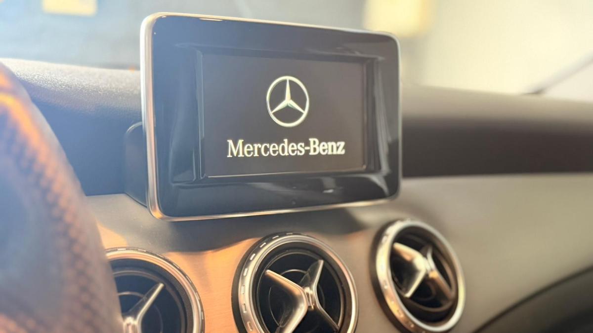 mercedes-benz-gla-2015-diesel-2143cc