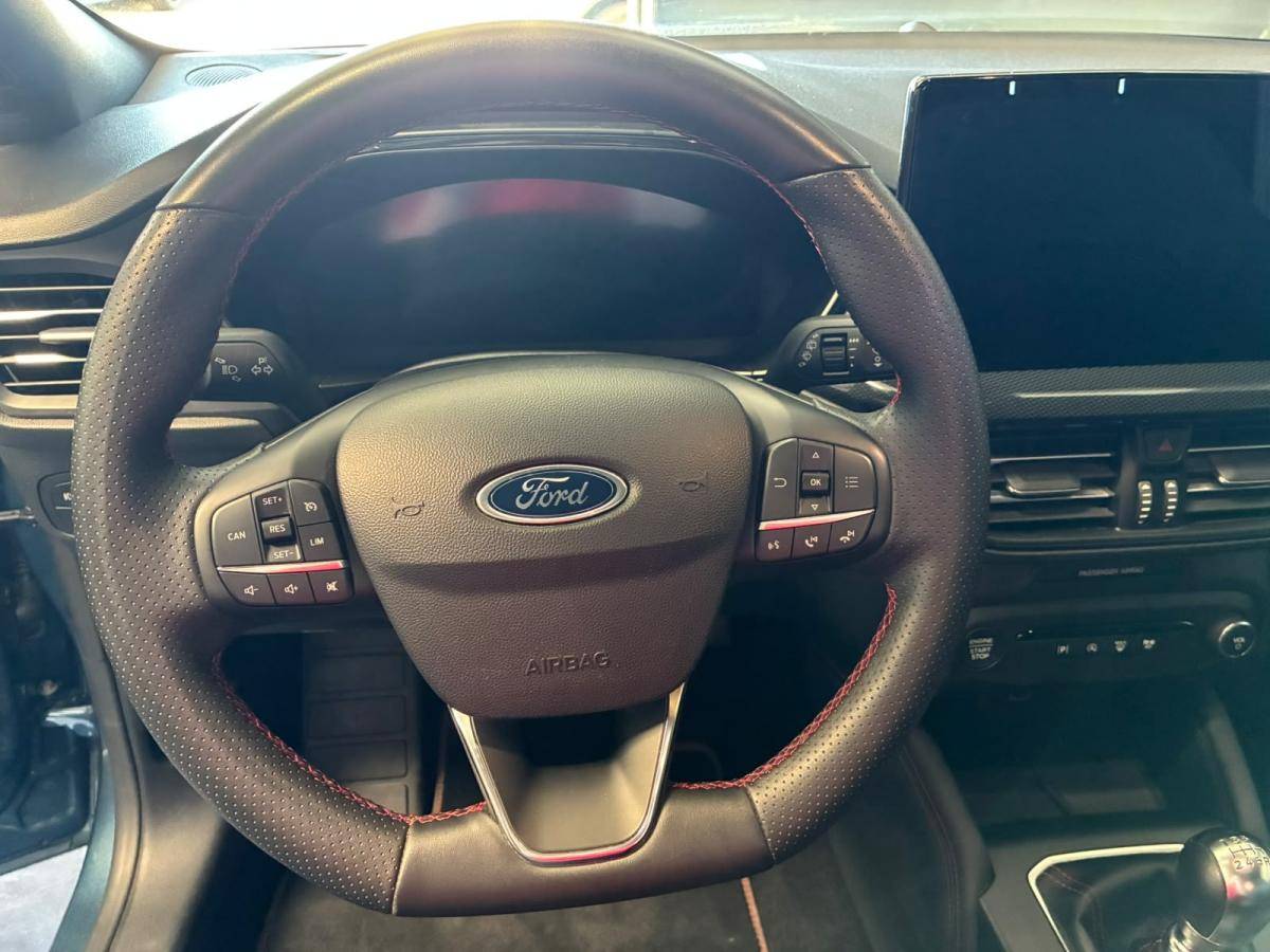 ford-focus-2025-gasolina-998cc