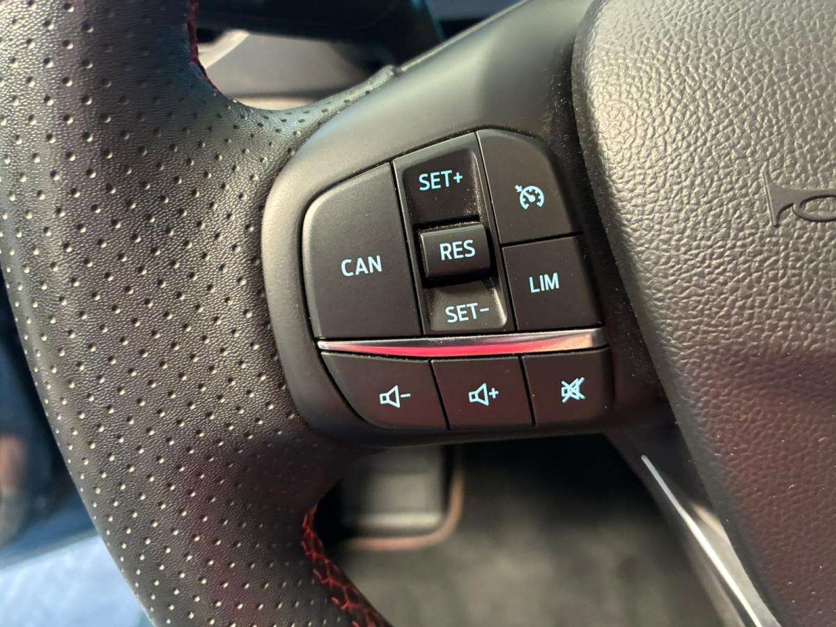 ford-focus-2025-gasolina-998cc