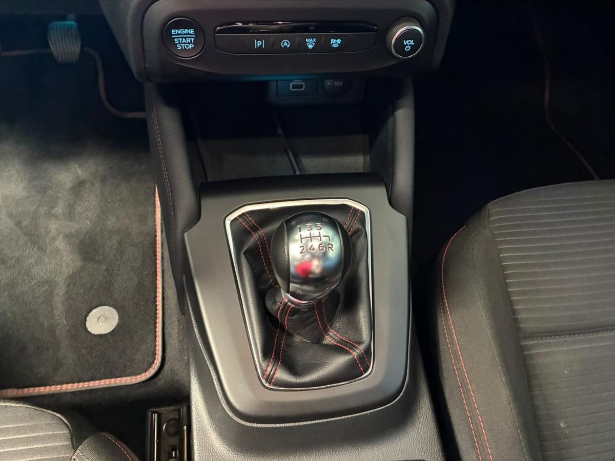 ford-focus-2025-gasolina-998cc