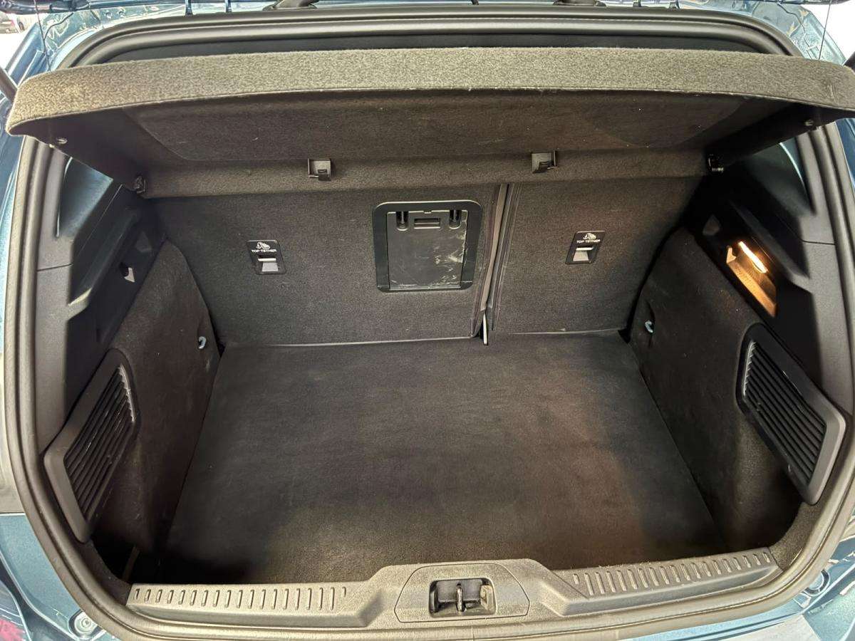 ford-focus-2025-gasolina-998cc