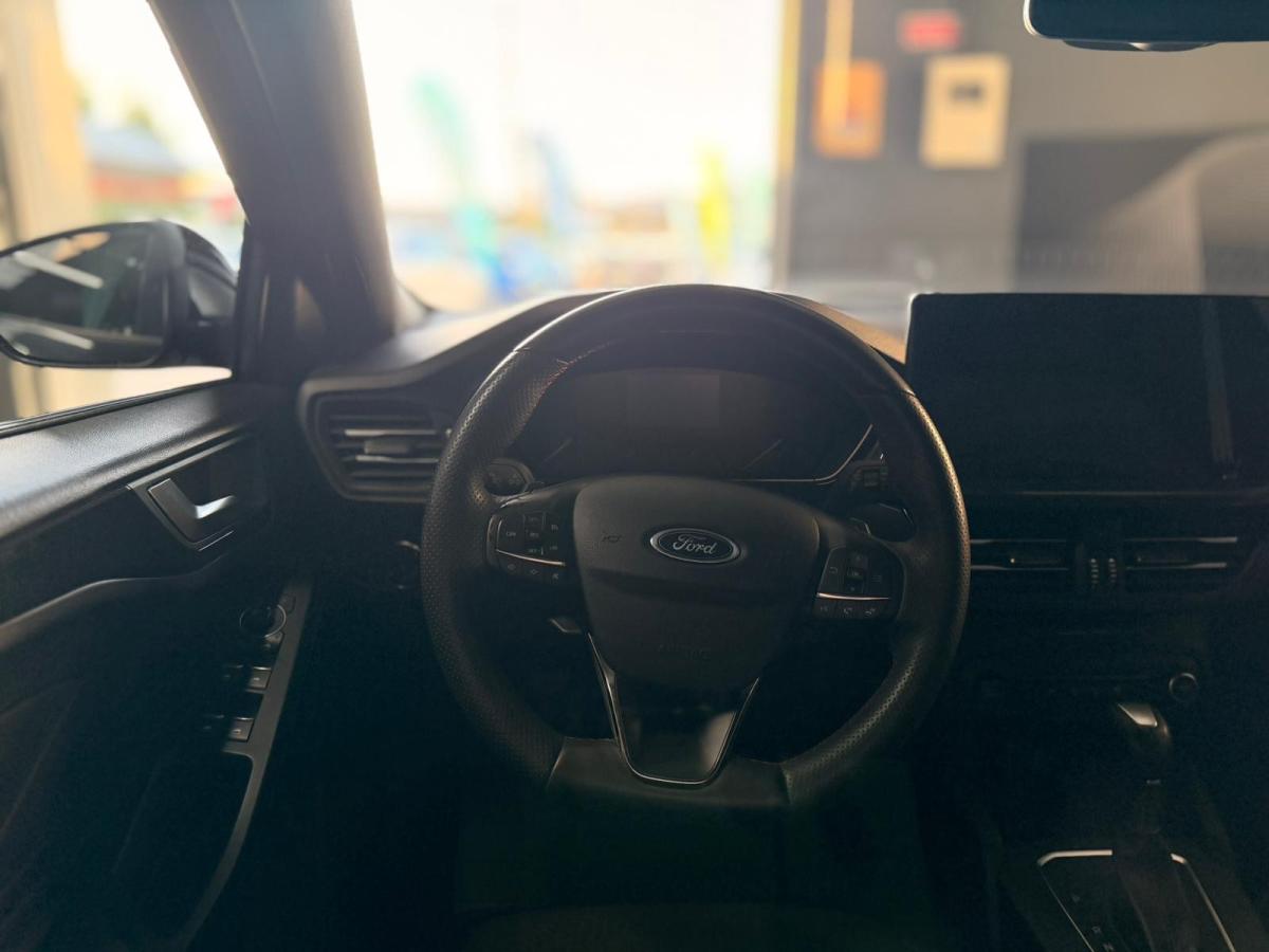 ford-focus-2023-gasolina-998cc