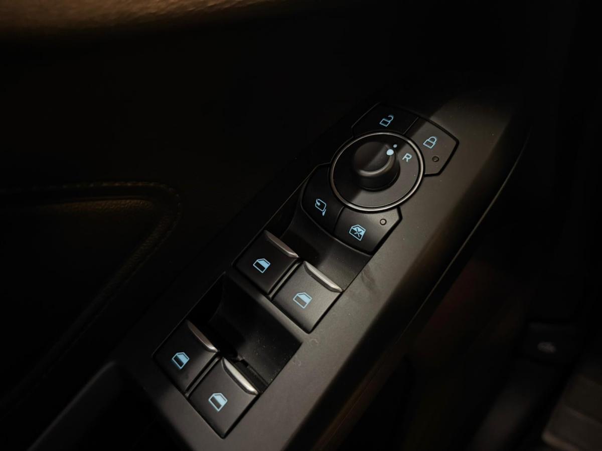 ford-focus-2023-gasolina-998cc