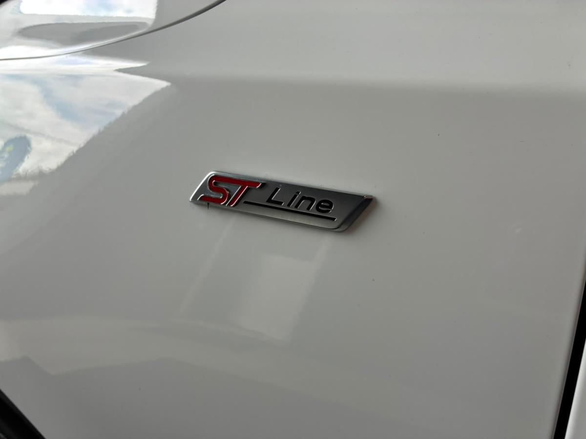 ford-focus-2023-gasolina-998cc