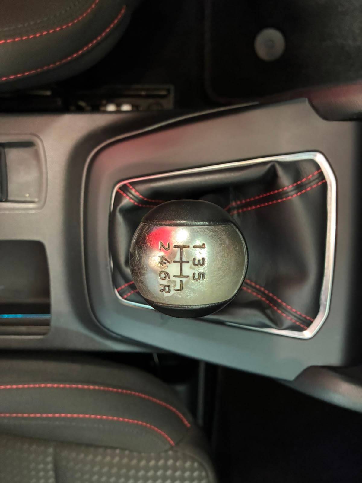 ford-focus-2023-gasolina-998cc