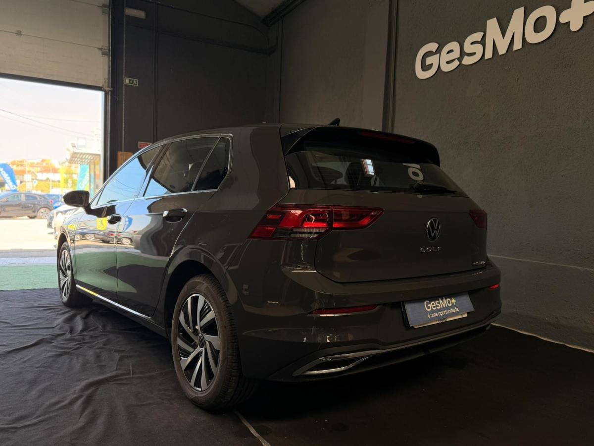 volkswagen-golf-2022-hibrido-a-gasolina-1395cc