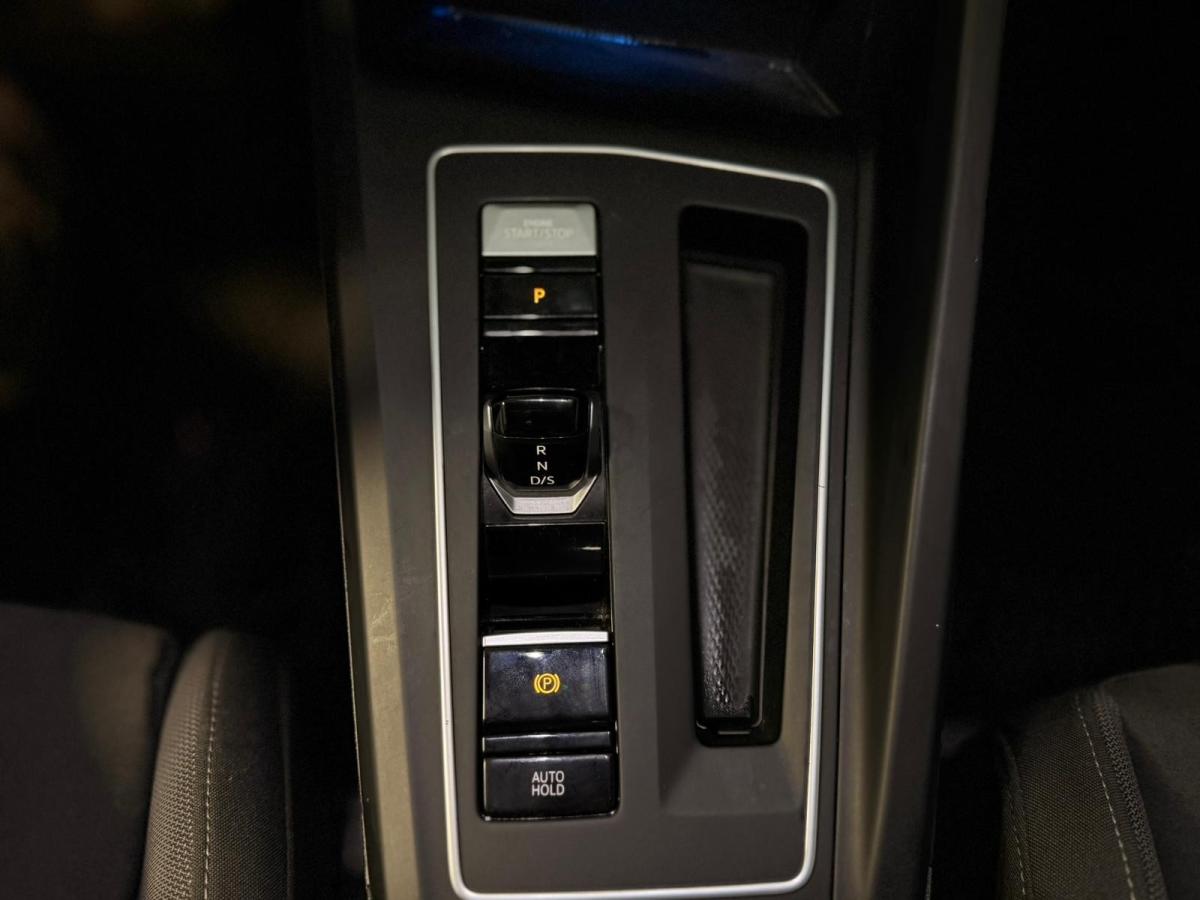 volkswagen-golf-2022-hibrido-a-gasolina-1395cc