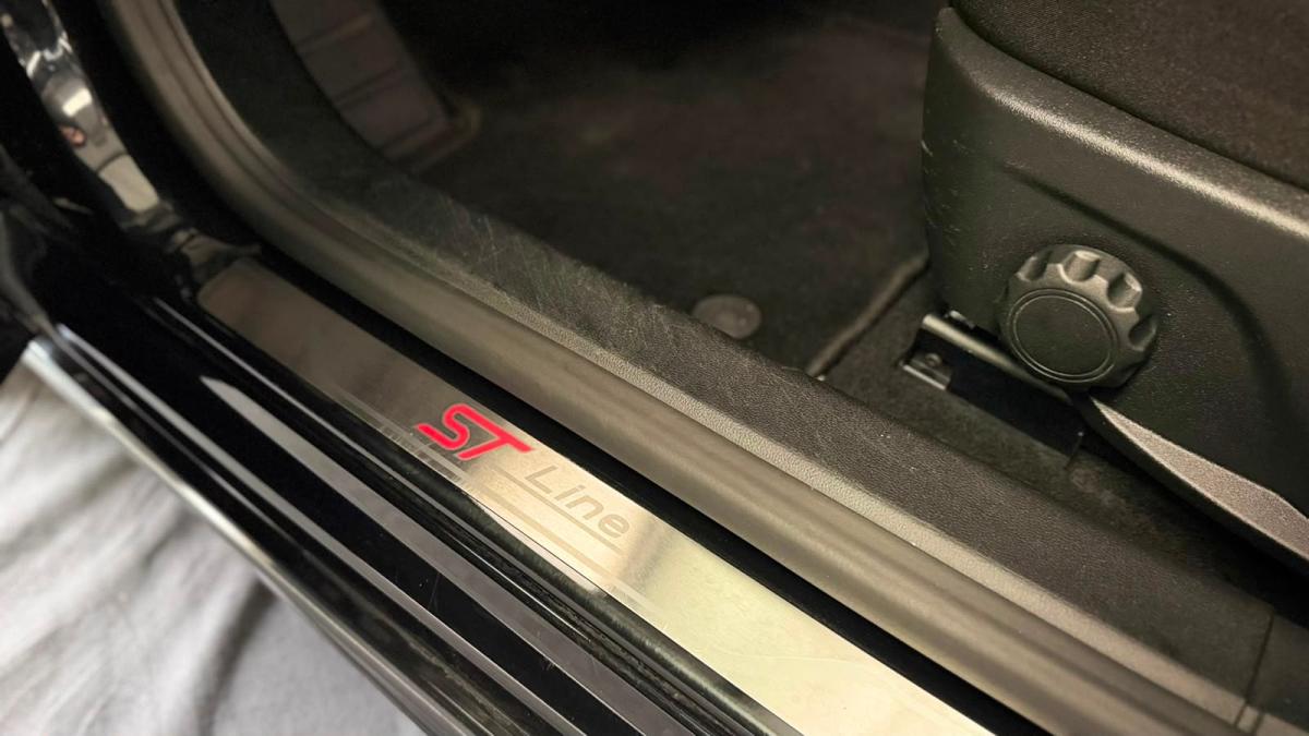 ford-focus-2022-gasolina-998cc